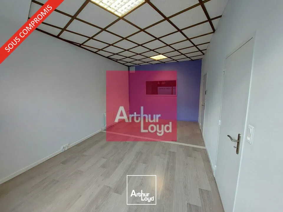 LOCAL PROFESSIONNEL 102 M² A VENDRE CLERMONT-FD CENTRE