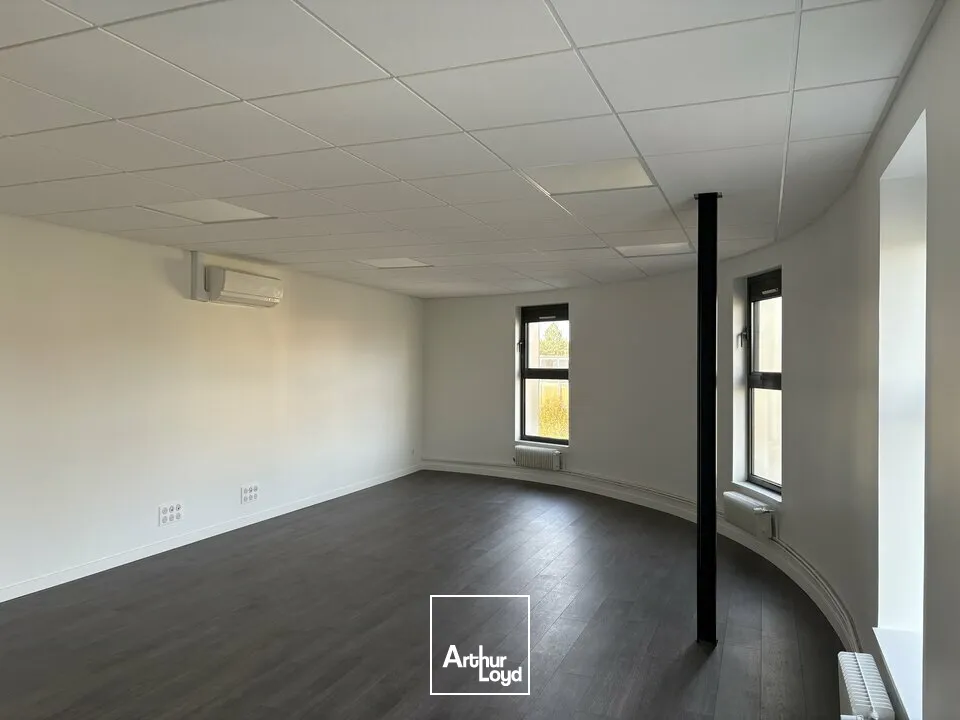 PARC TECHNOLOGIQUE - BUREAUX - A LOUER 