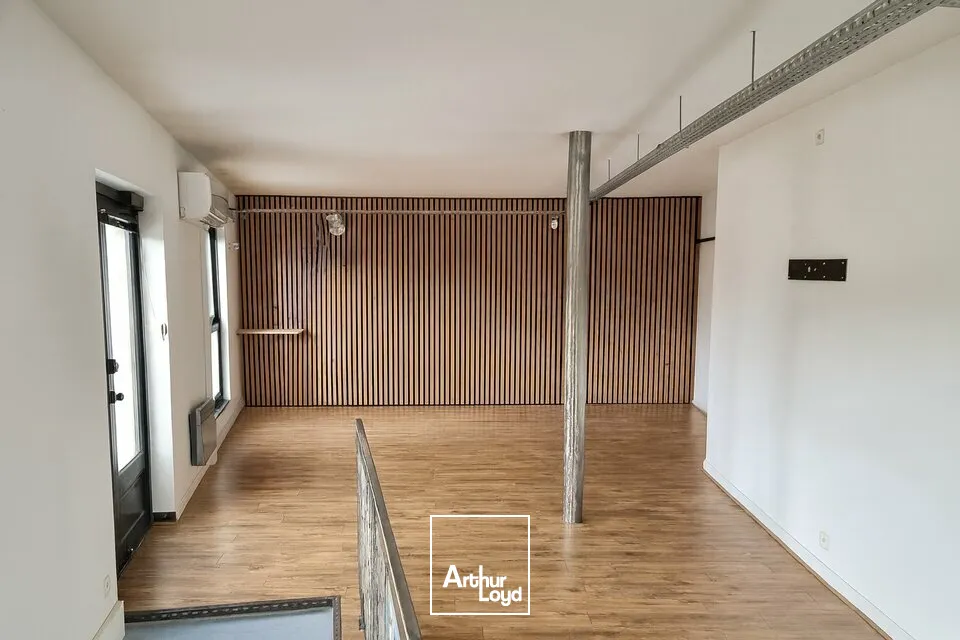 À LOUER  BUREAUX EN HYPER-CENTRE DE NIORT