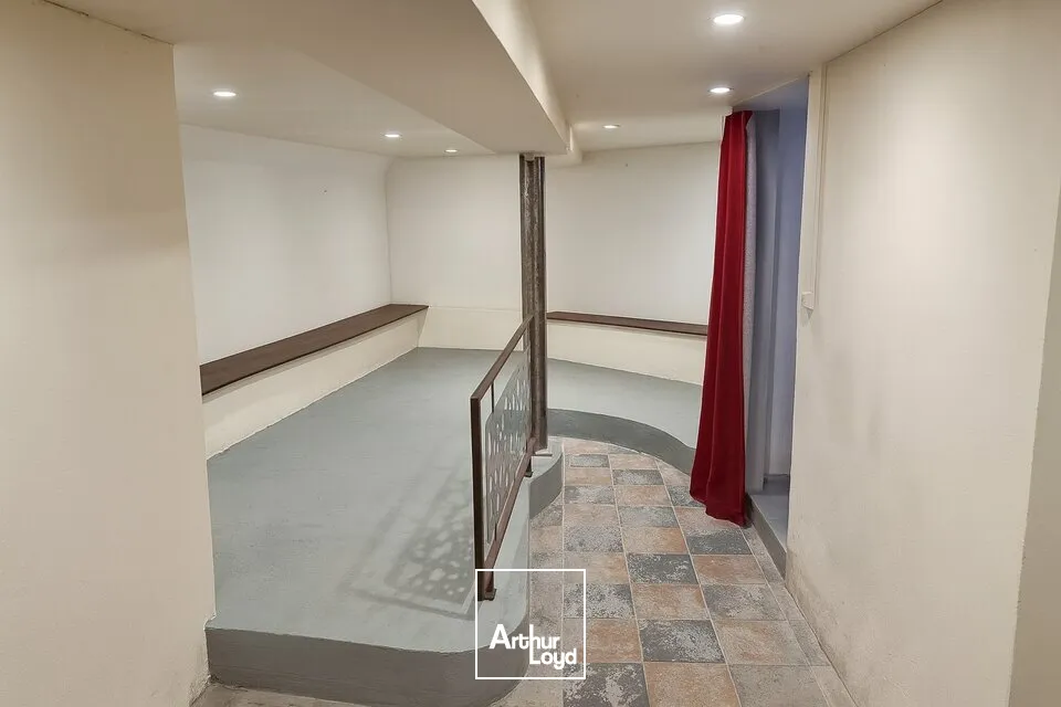 À LOUER  BUREAUX EN HYPER-CENTRE DE NIORT