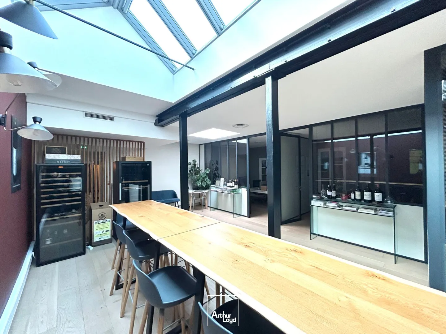 A louer - Bureaux atypiques 200 m² - Bordeaux Chartrons