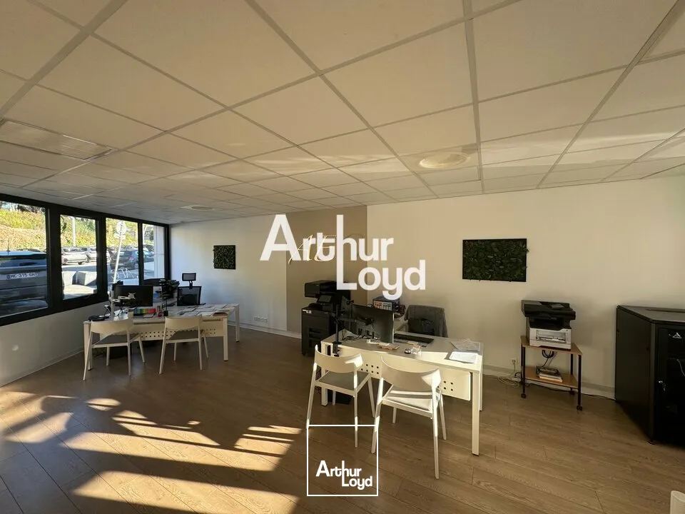 BUREAUX A LOUER 92,53 m M² - SOPHIA ANTIPOLIS
