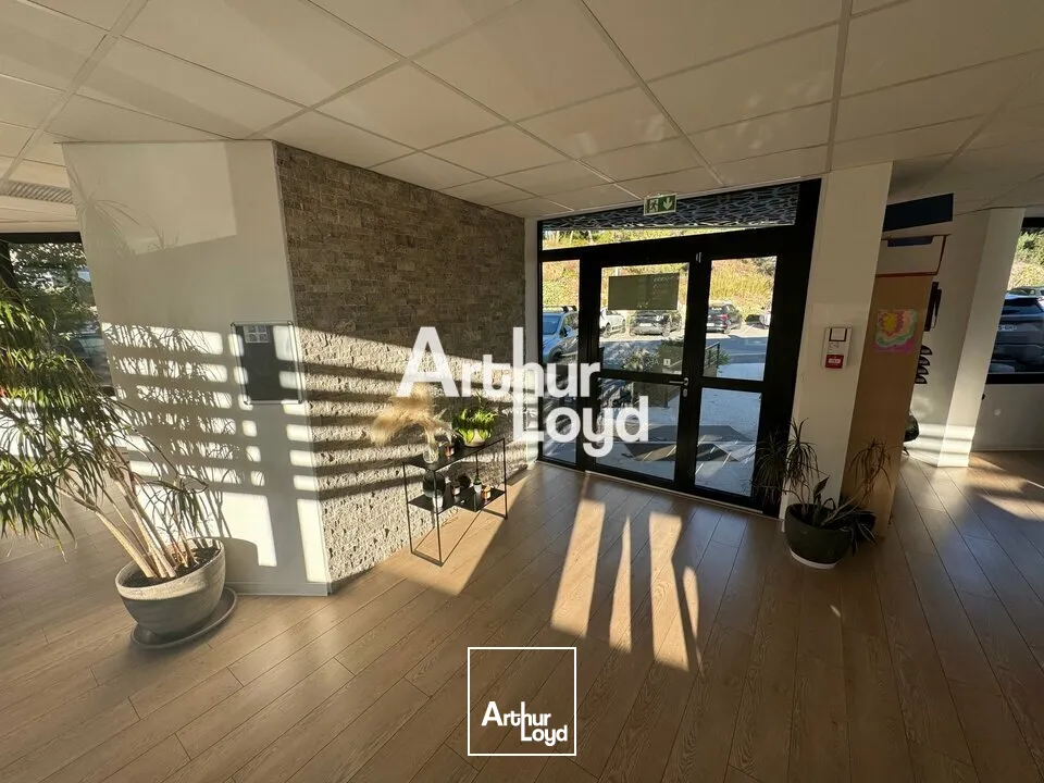 BUREAUX A LOUER 92,53 m M² - SOPHIA ANTIPOLIS