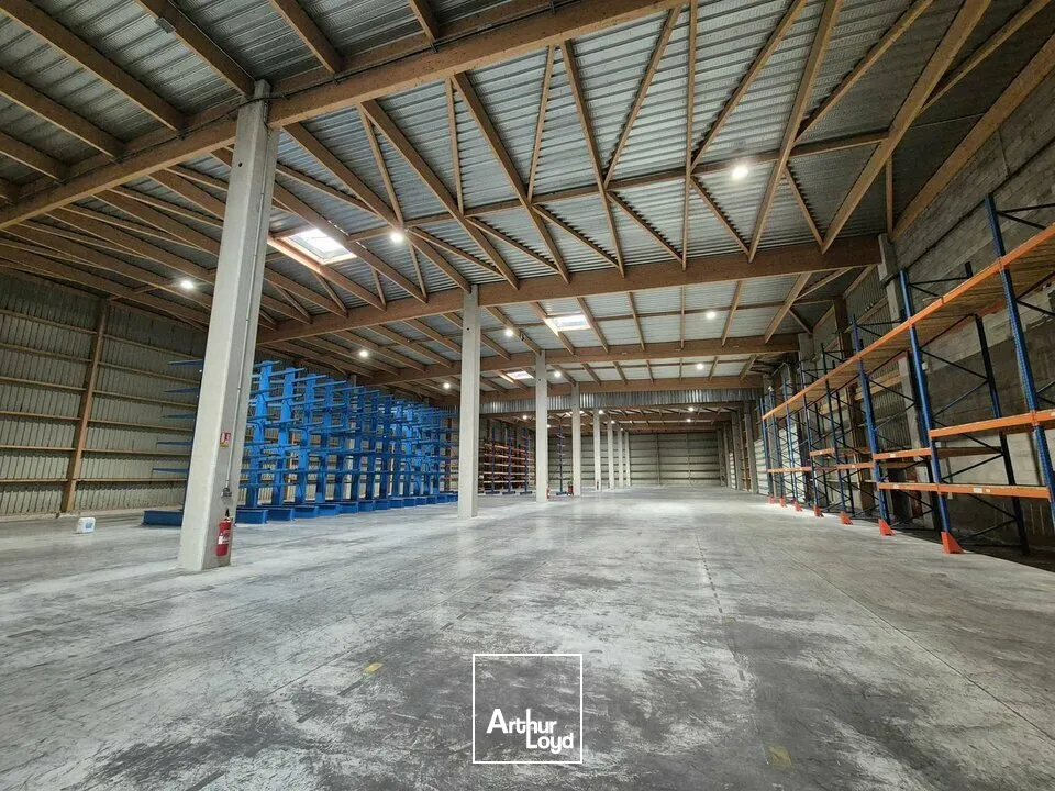 Ensemble d'activité fonctionnel à vendre sur le secteur d'Avignon.