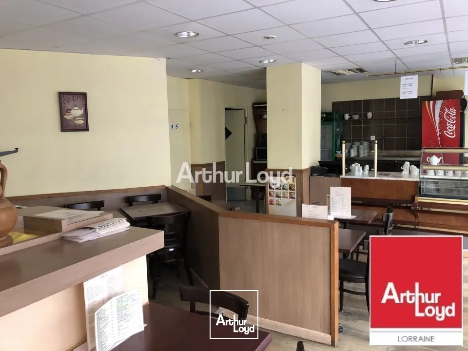 LOCAL COMMERCIAL à LOUER de 115 m²