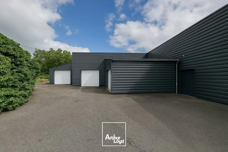 Local commercial à vendre  Parthenay (79)