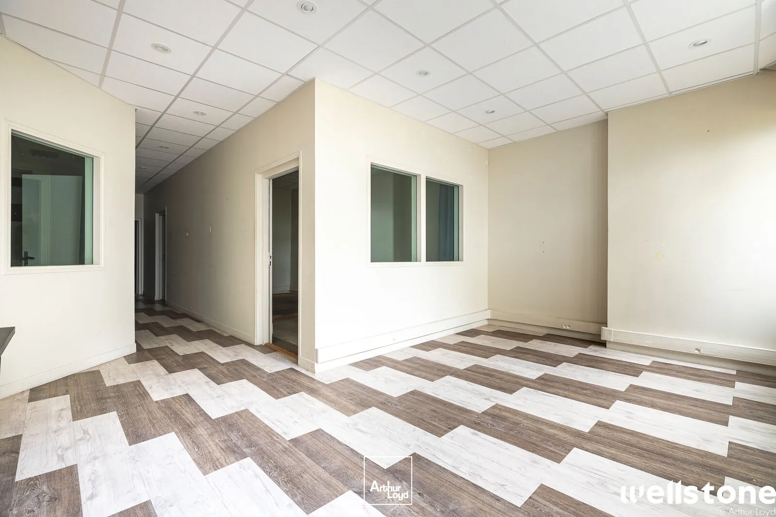 Bureaux à louer à PARIS 75006