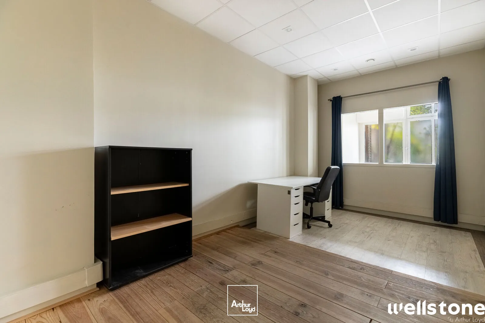 Bureaux à louer à PARIS 75006