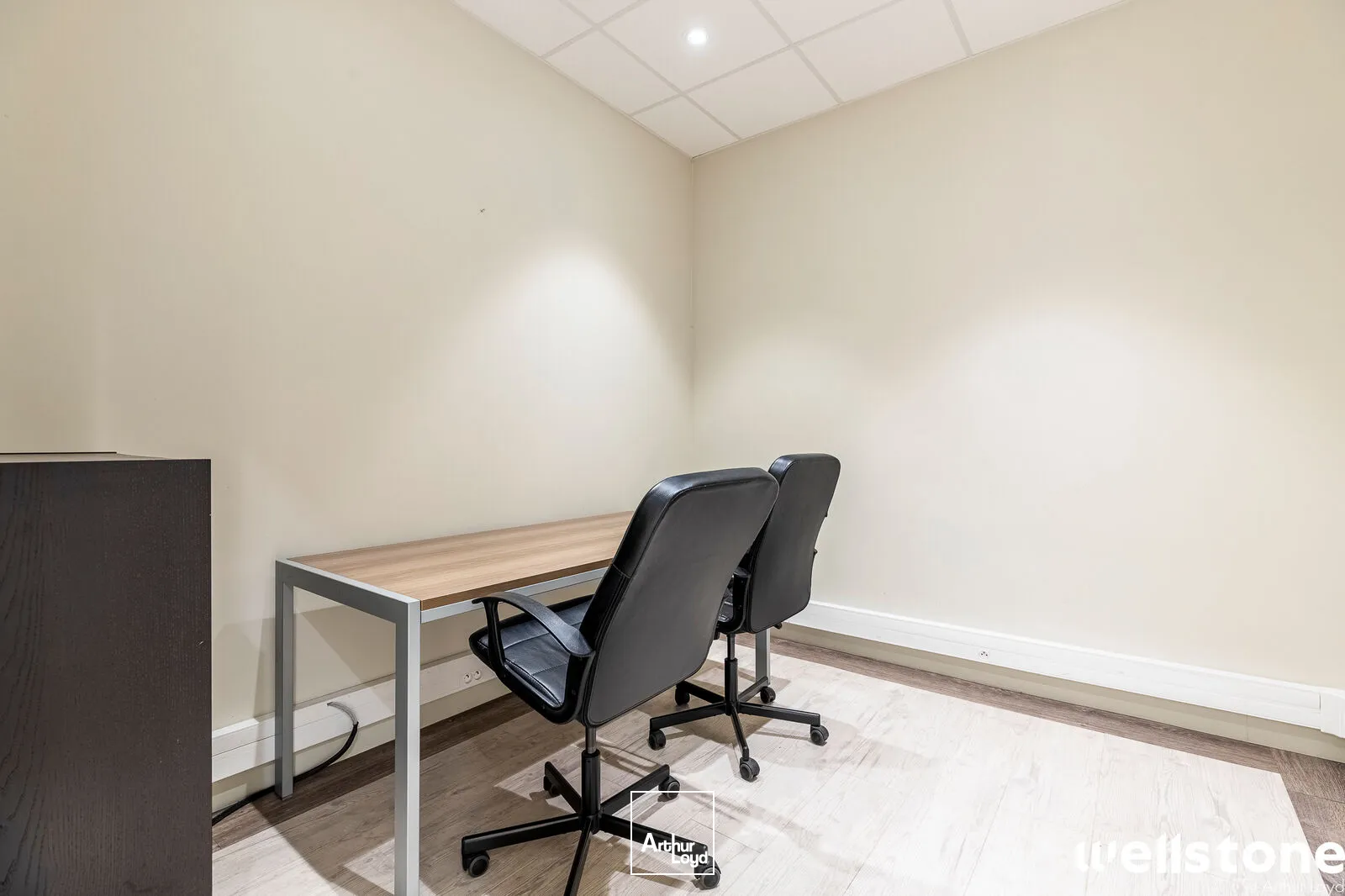 Bureaux à louer à PARIS 75006