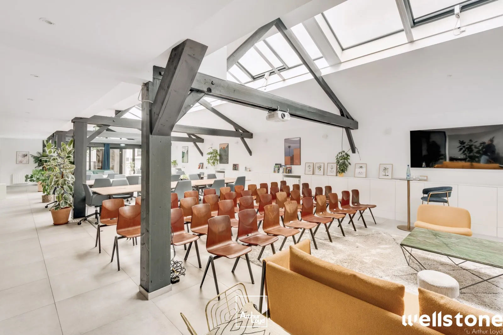 Bureaux à louer à PARIS 75011