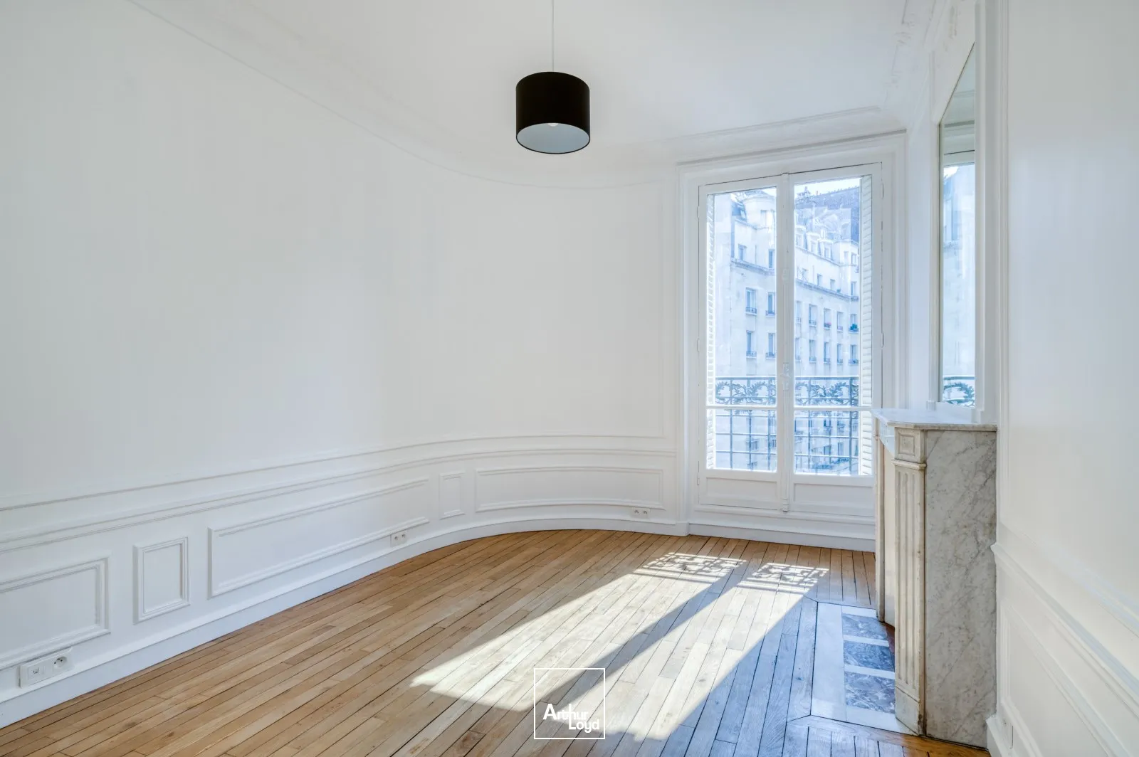 Bureaux à louer à PARIS 75015