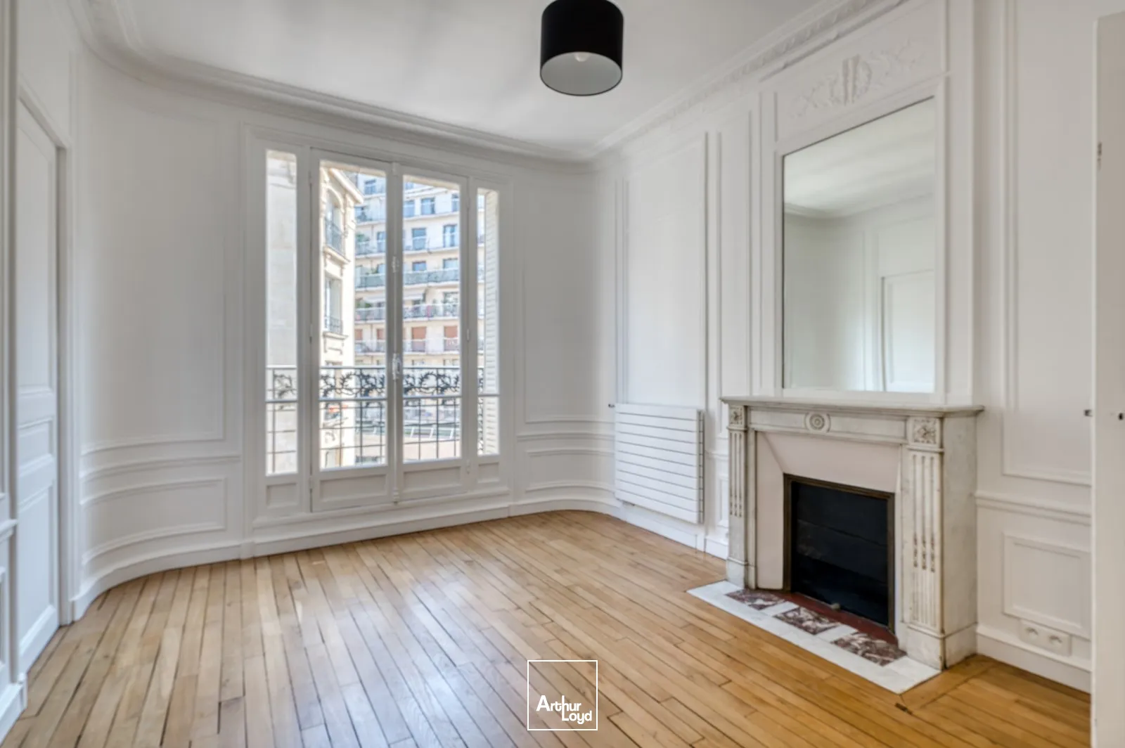 Bureaux à louer à PARIS 75015