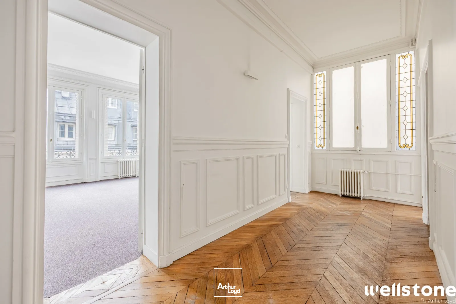 Bureaux à louer à PARIS 75008