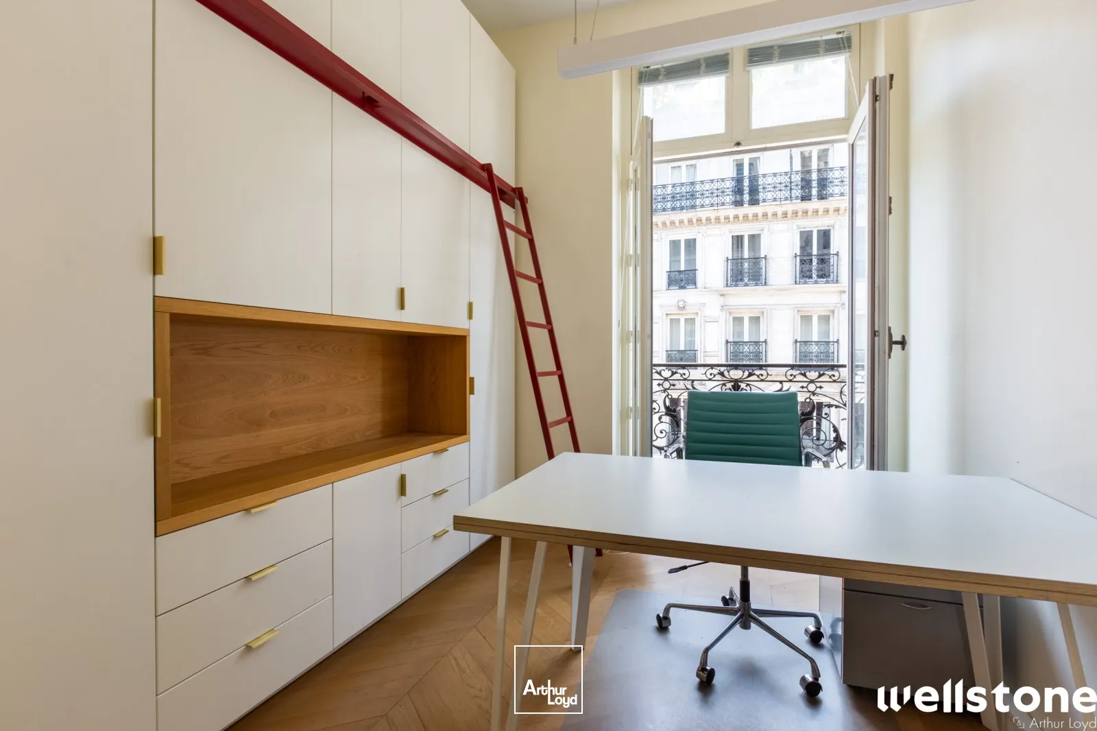 Bureaux a sous-louer à PARIS 75001