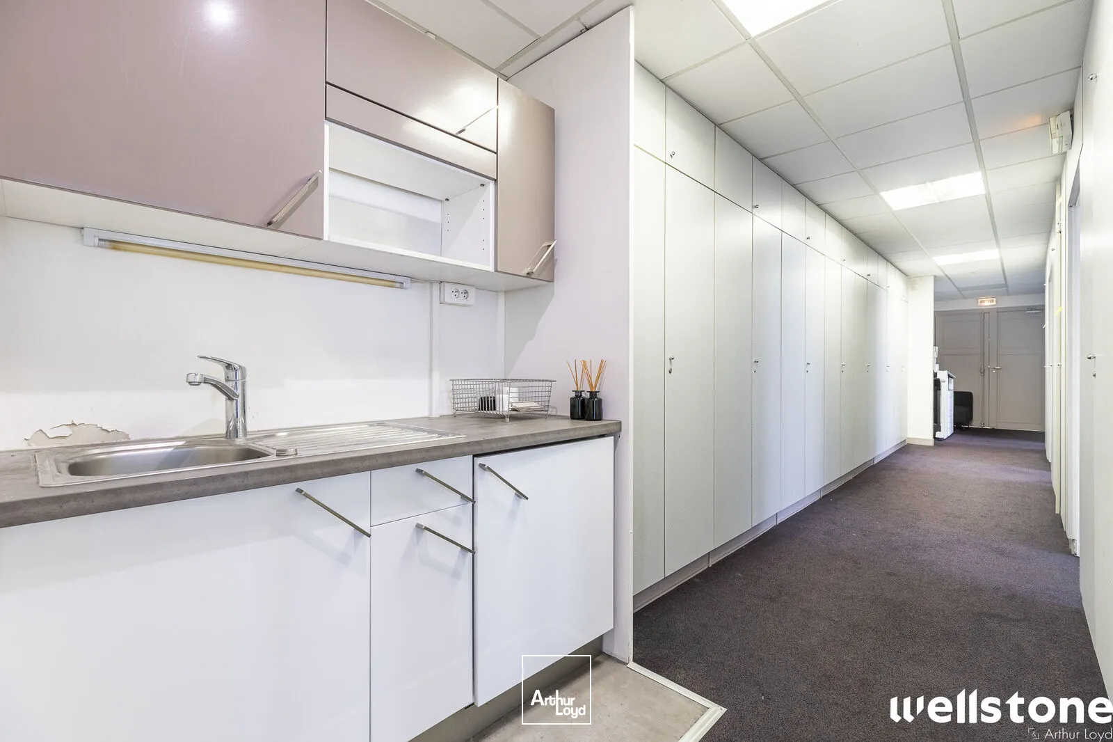 Bureaux à louer à PARIS 75008