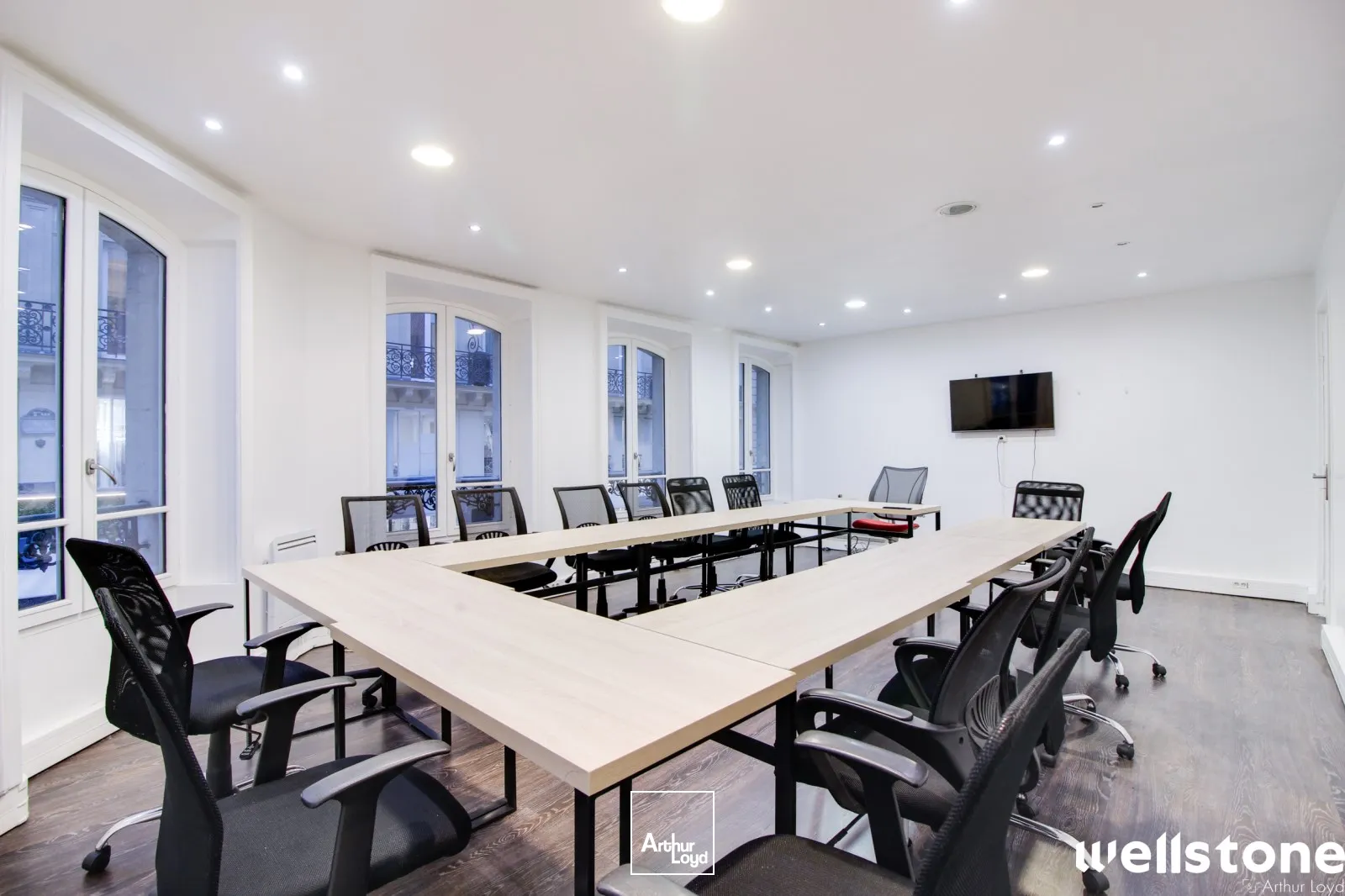 Bureaux à louer à PARIS 75002