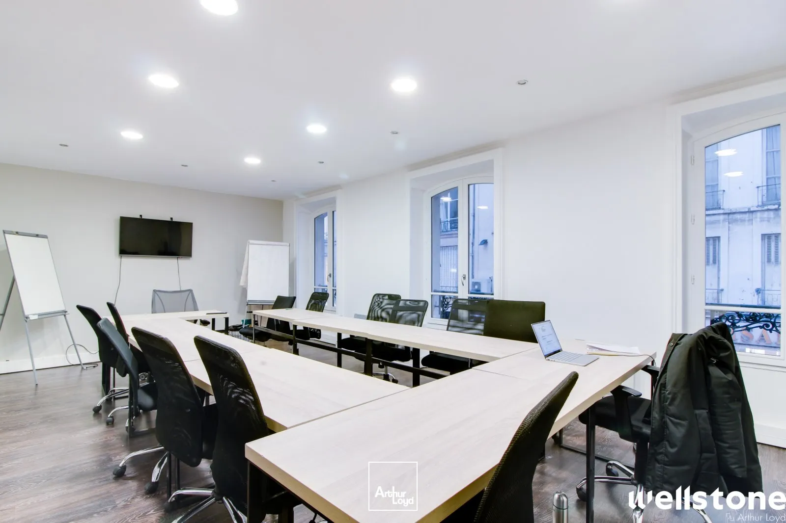 Bureaux à louer à PARIS 75002