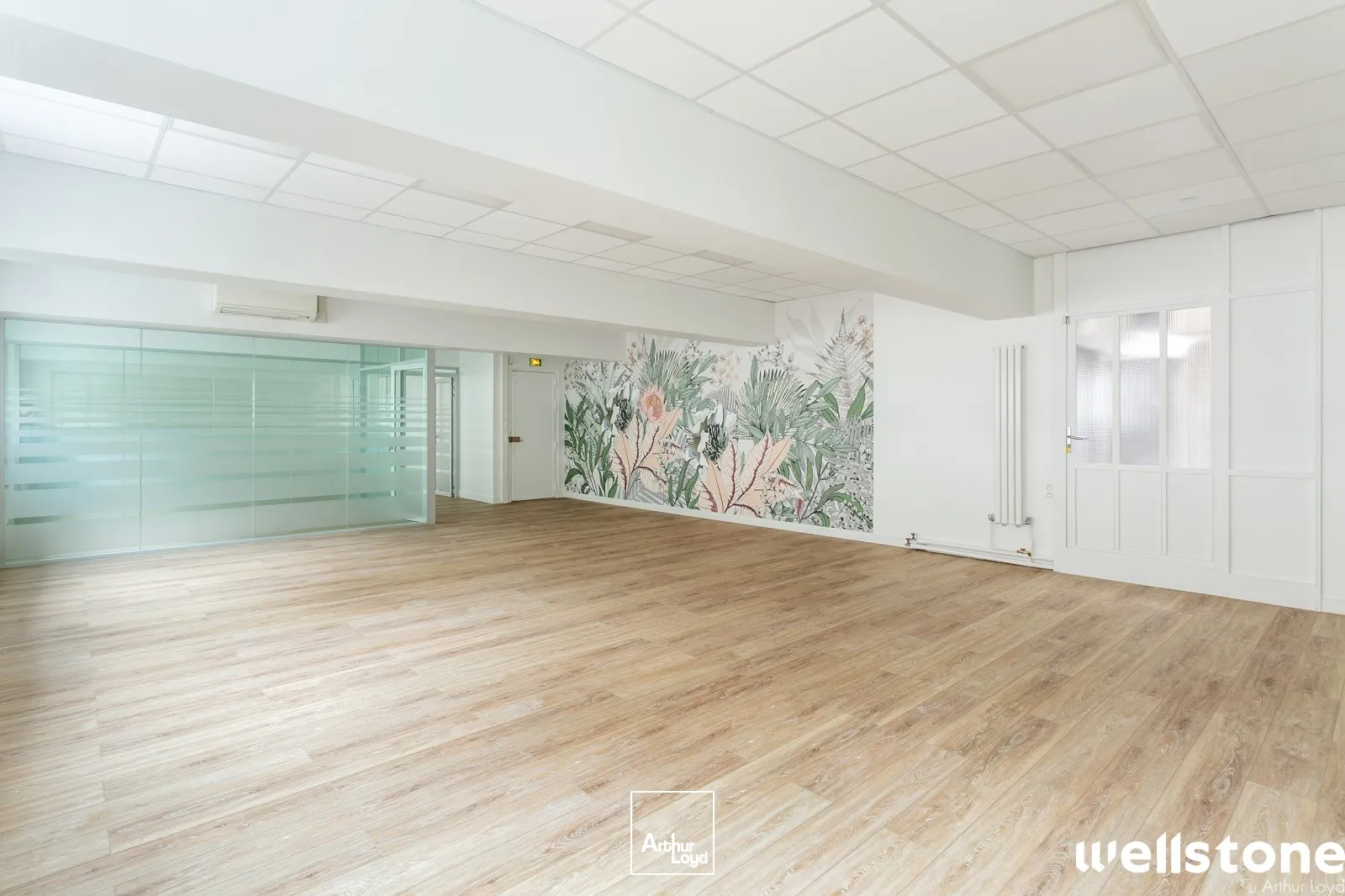 Bureaux à louer à PARIS 75008