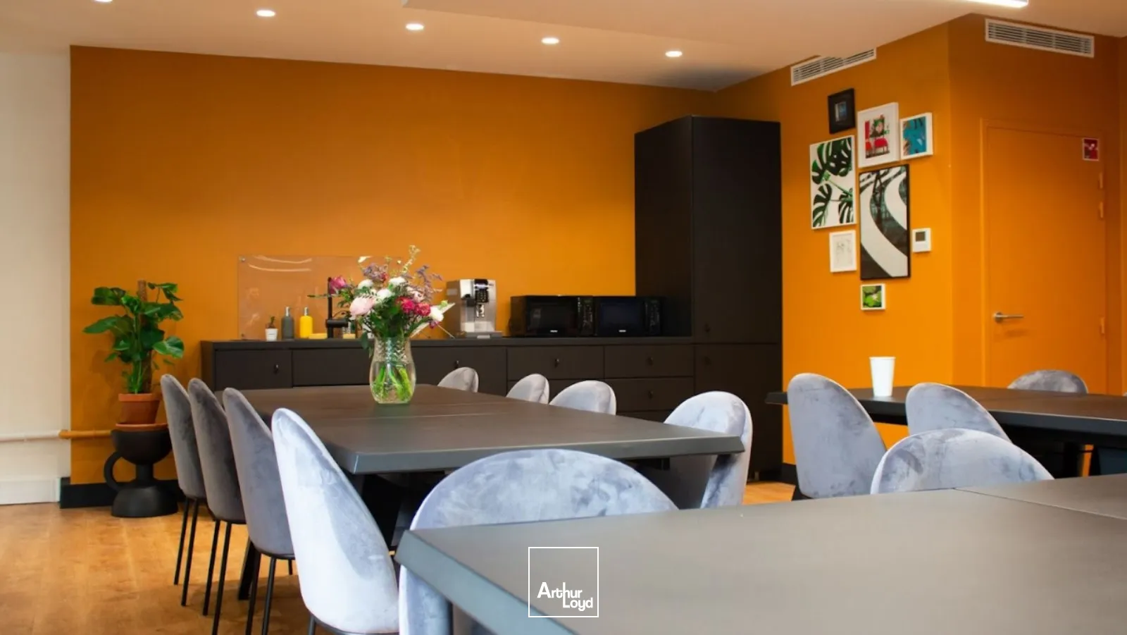 Bureaux à louer à PARIS 75010