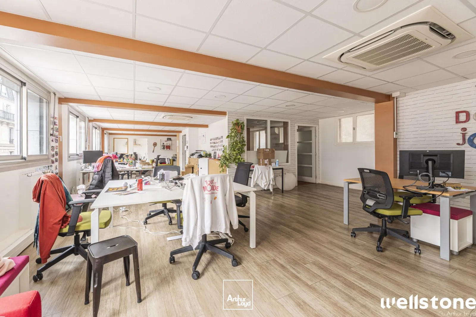 Bureaux à louer à PARIS 75008