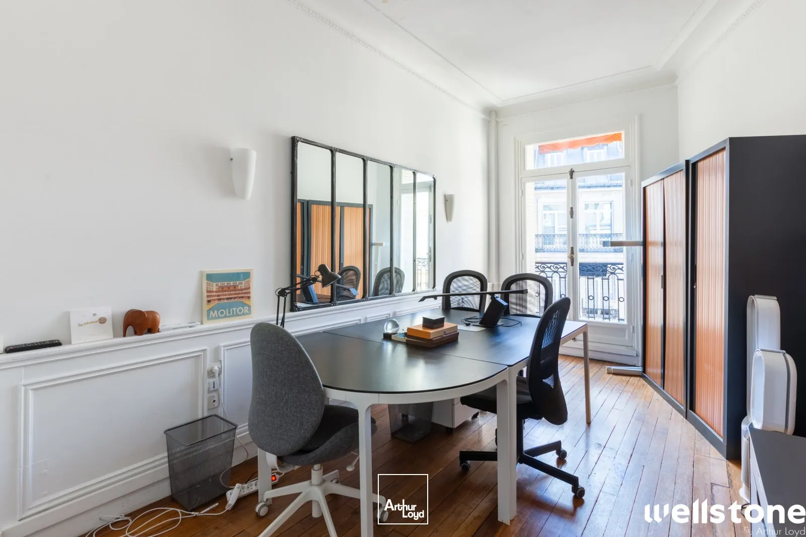 Bureaux à louer à PARIS 75008