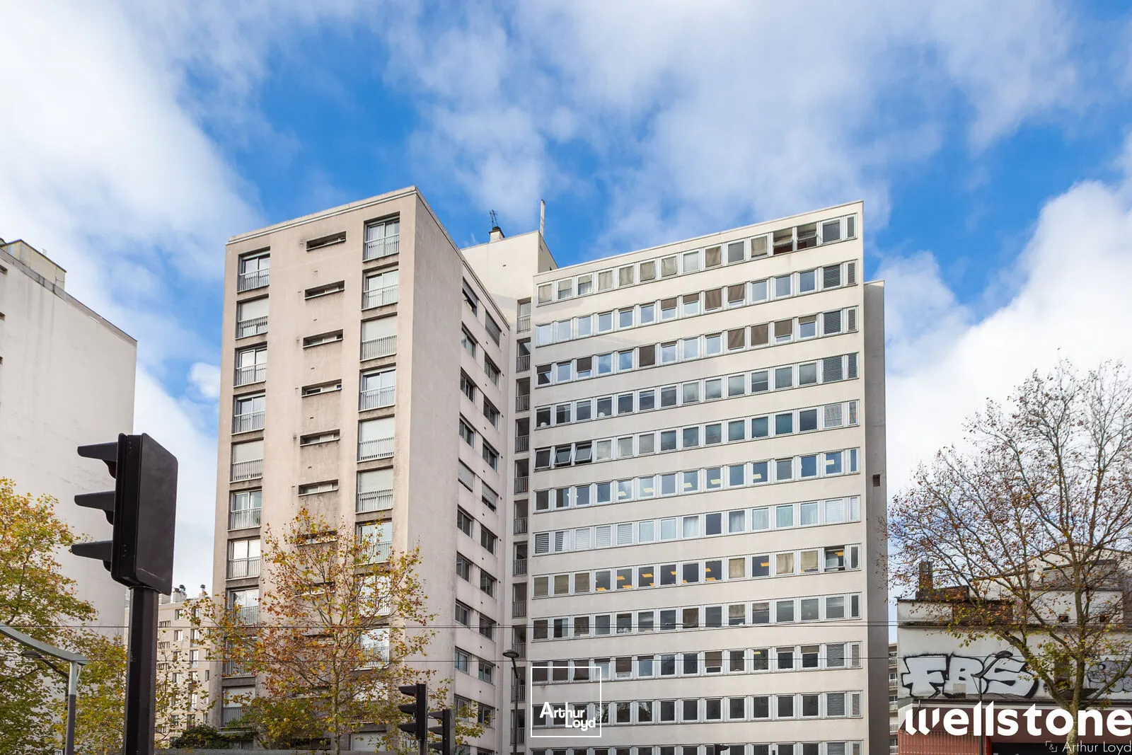 Bureaux à vendre à PARIS 75020
