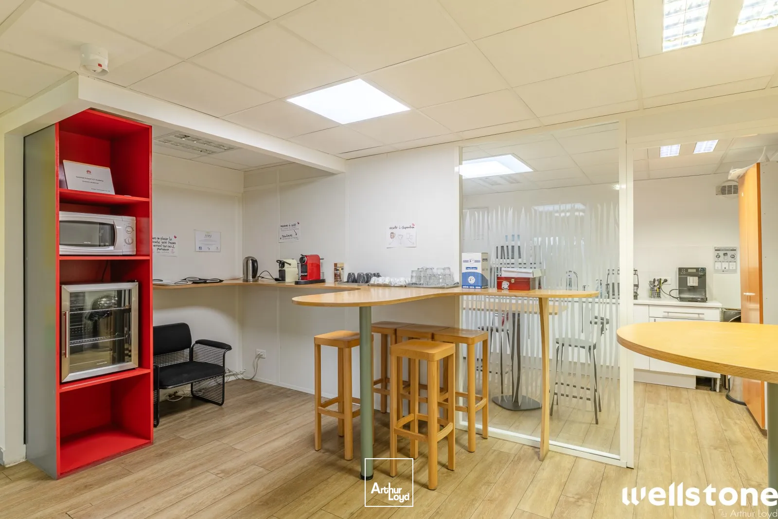 Bureaux à louer à PARIS 75018