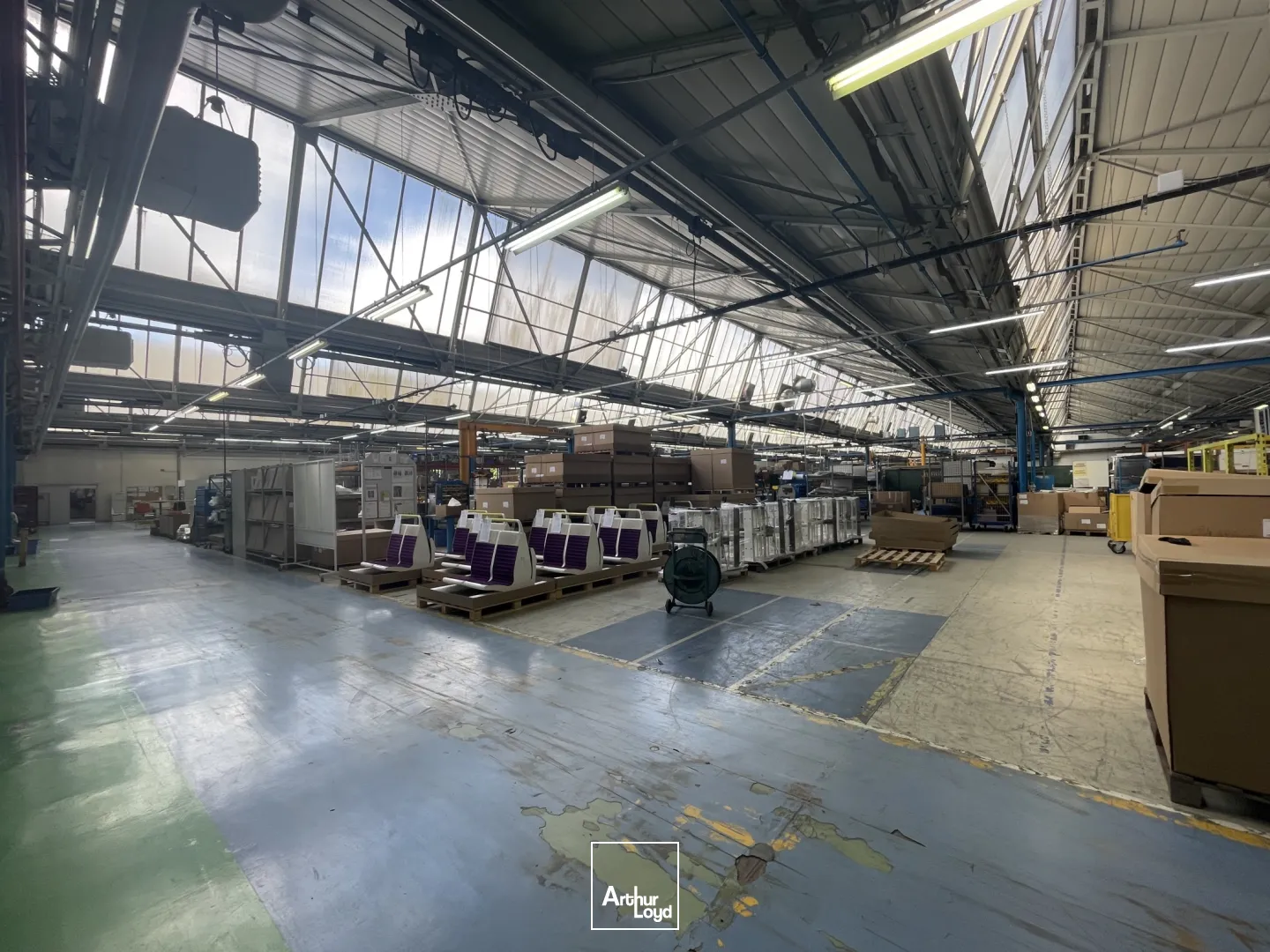 Locaux d'activité à louer à EVREUX 27000