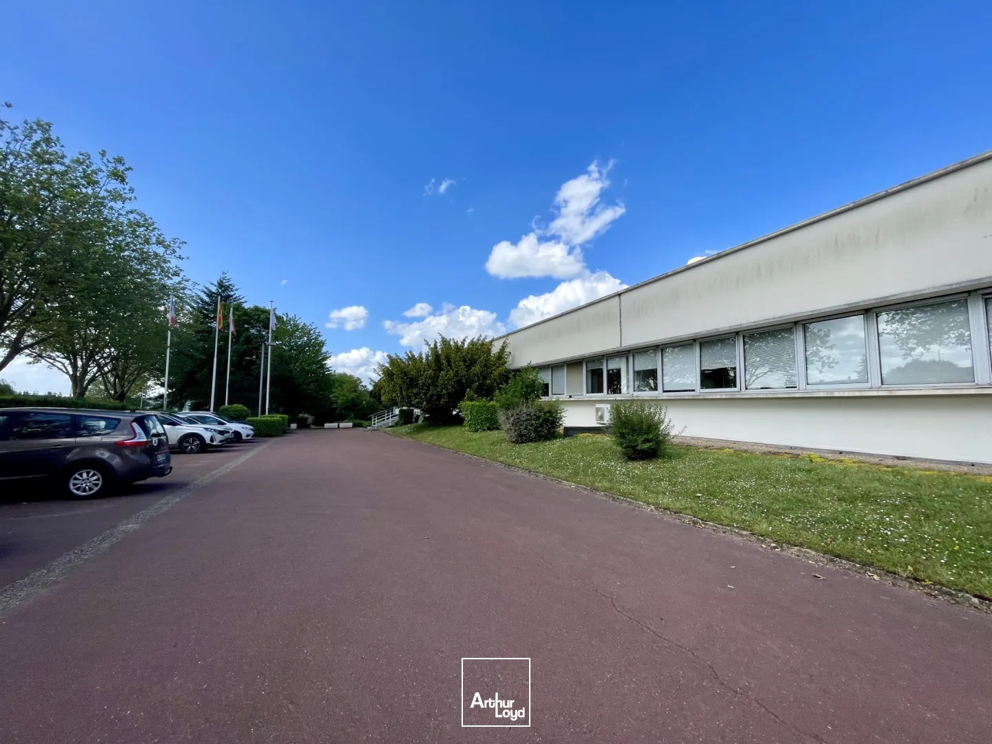 Locaux d'activité à louer à EVREUX 27000