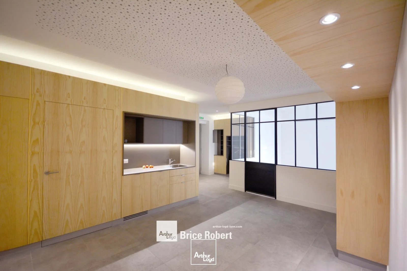 A louer - Bureaux haussmanniens rénovés - Lyon 3ème Préfecture