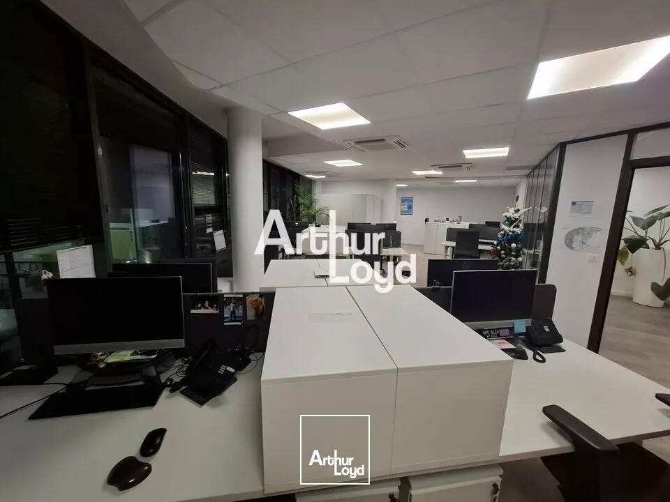 PLATEAU DE BUREAU A LOUER SUR NICE DE 268M²