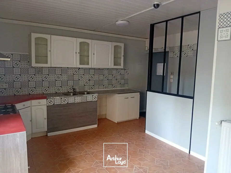 A VENDRE Immeuble mixte Saint Marcel