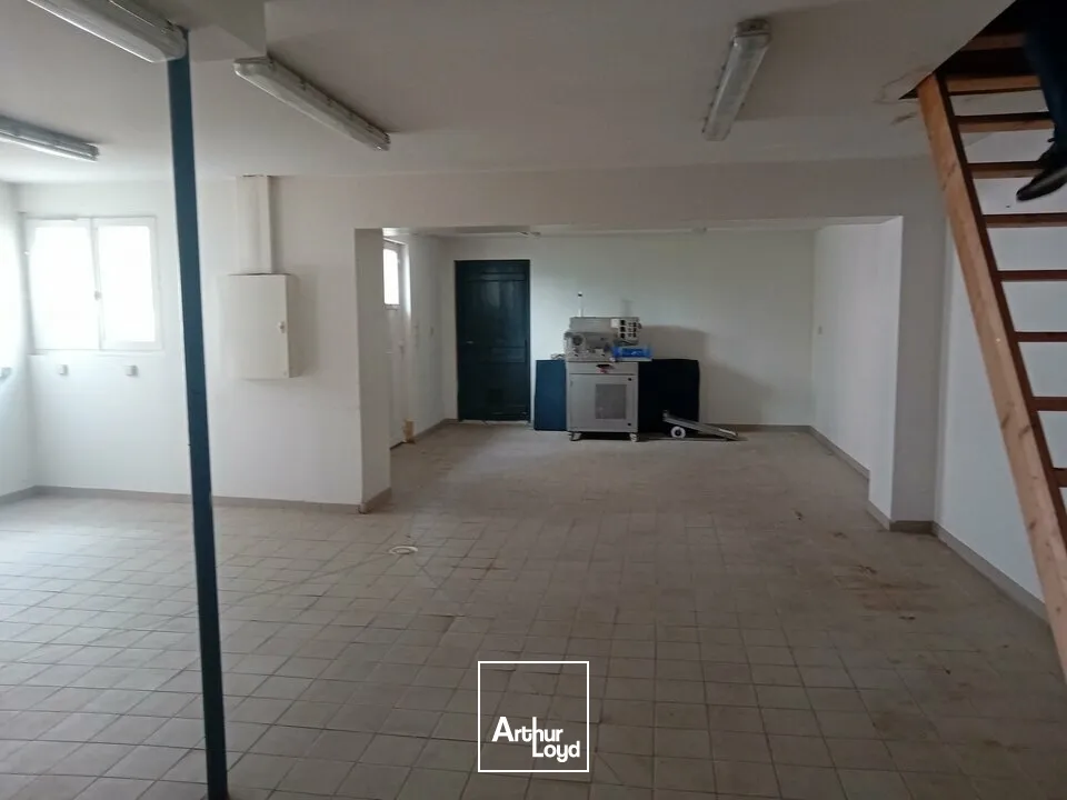 A VENDRE Immeuble mixte Saint Marcel