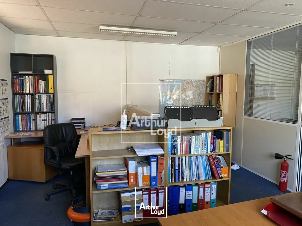 BONDOUFLE LOCAUX A LOUER