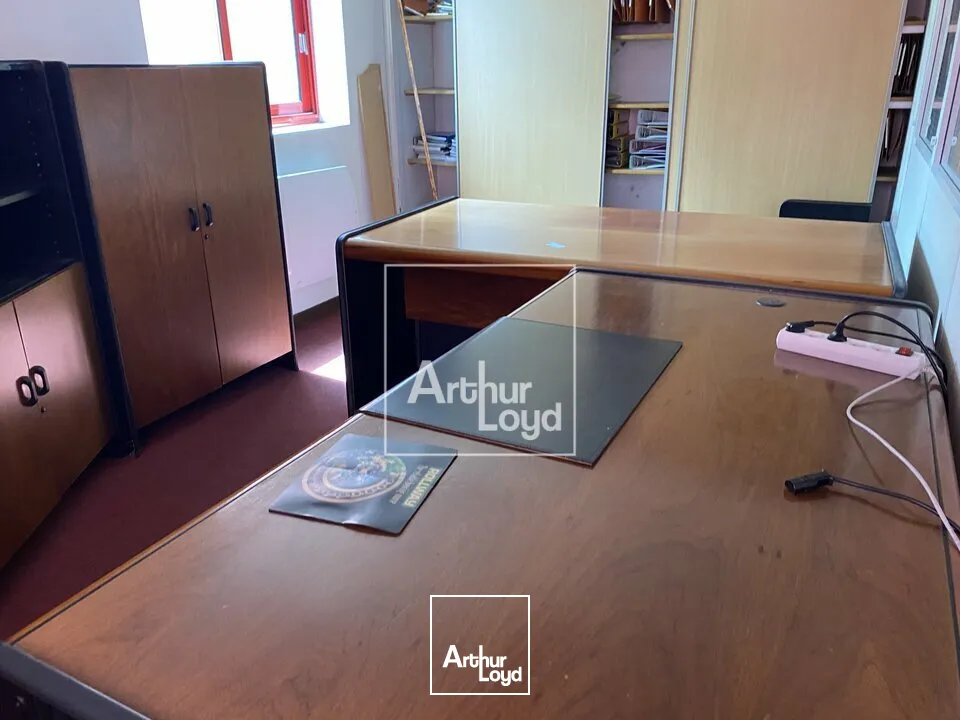 BONDOUFLE LOCAUX A LOUER