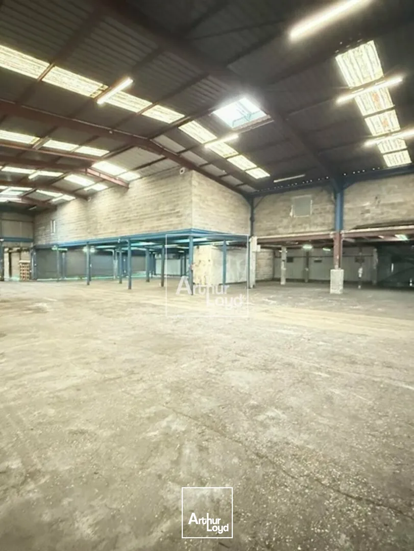 BATIMENT INDEPENDANT A LOUER MORANGIS