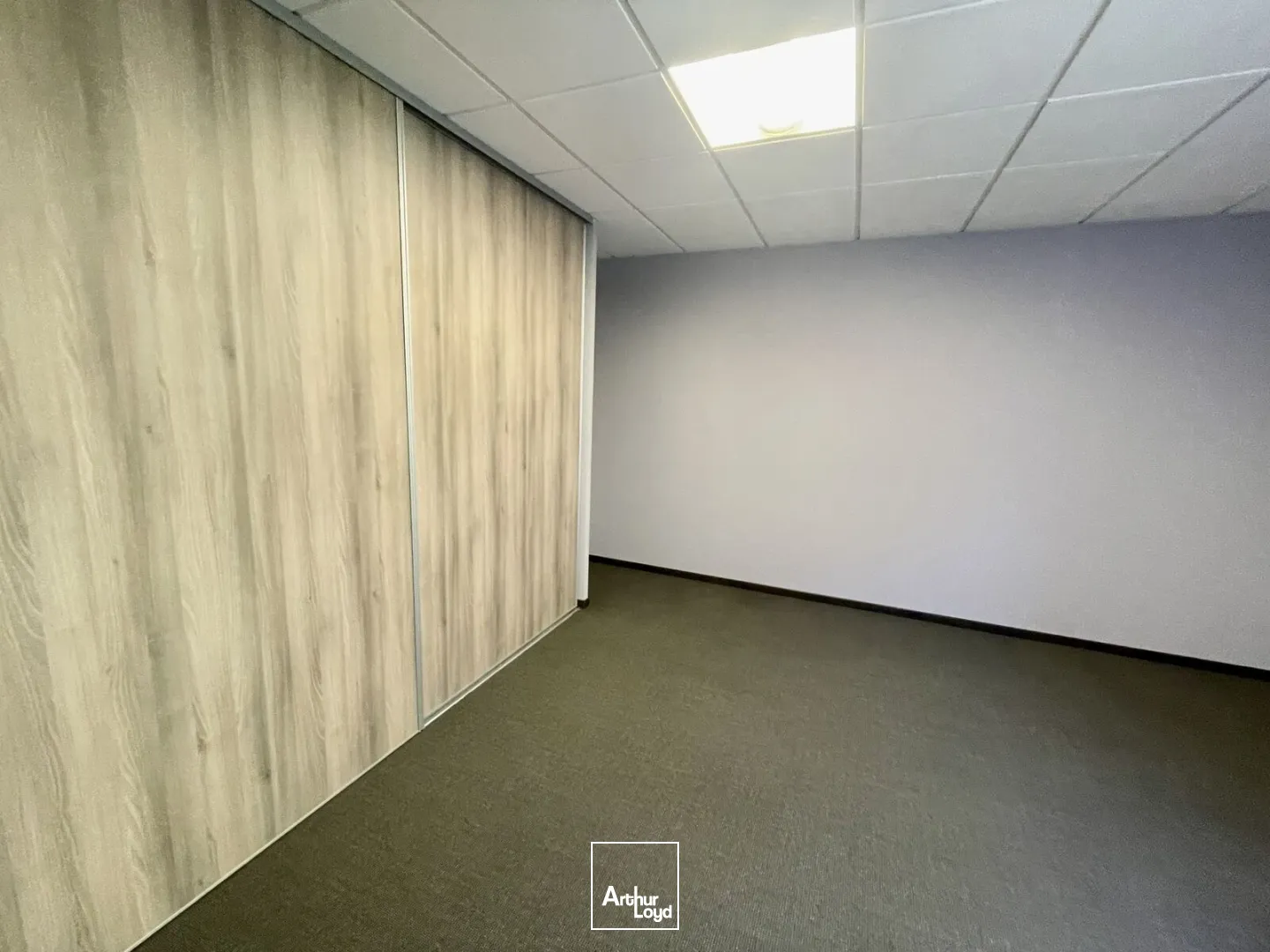 Bureaux à louer à SAINT JEAN DU CARDONNAY 76150