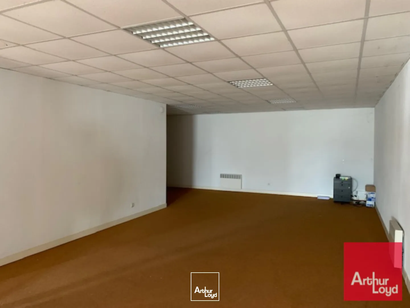 Bâtiment d'activité indépendant à louer/ à vendre - Surface 1 620 m²