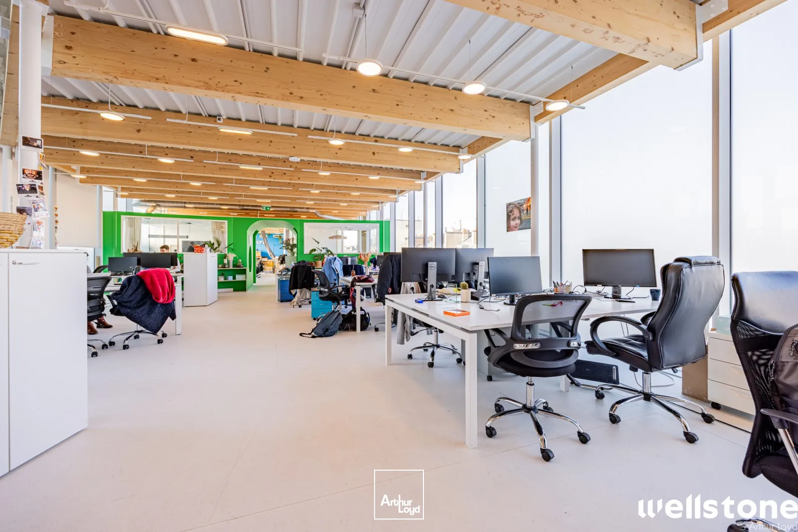 Bureaux à louer à PARIS 75008