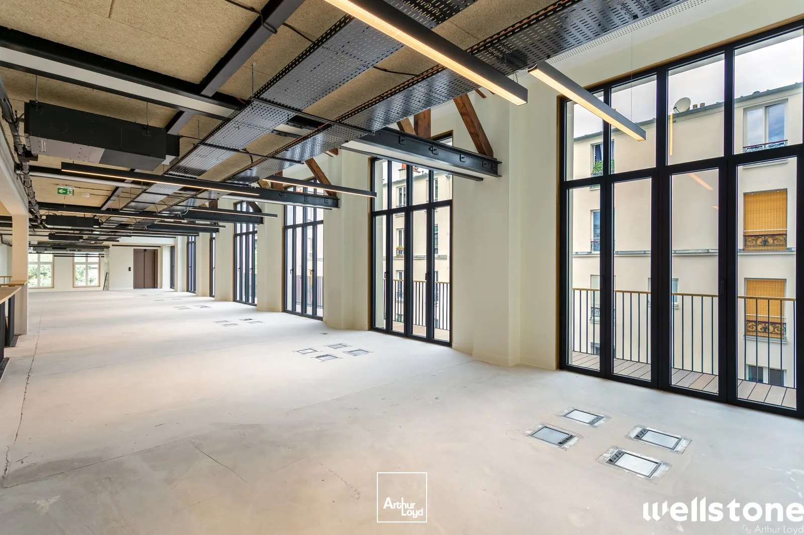 Bureaux à louer à PARIS 75011