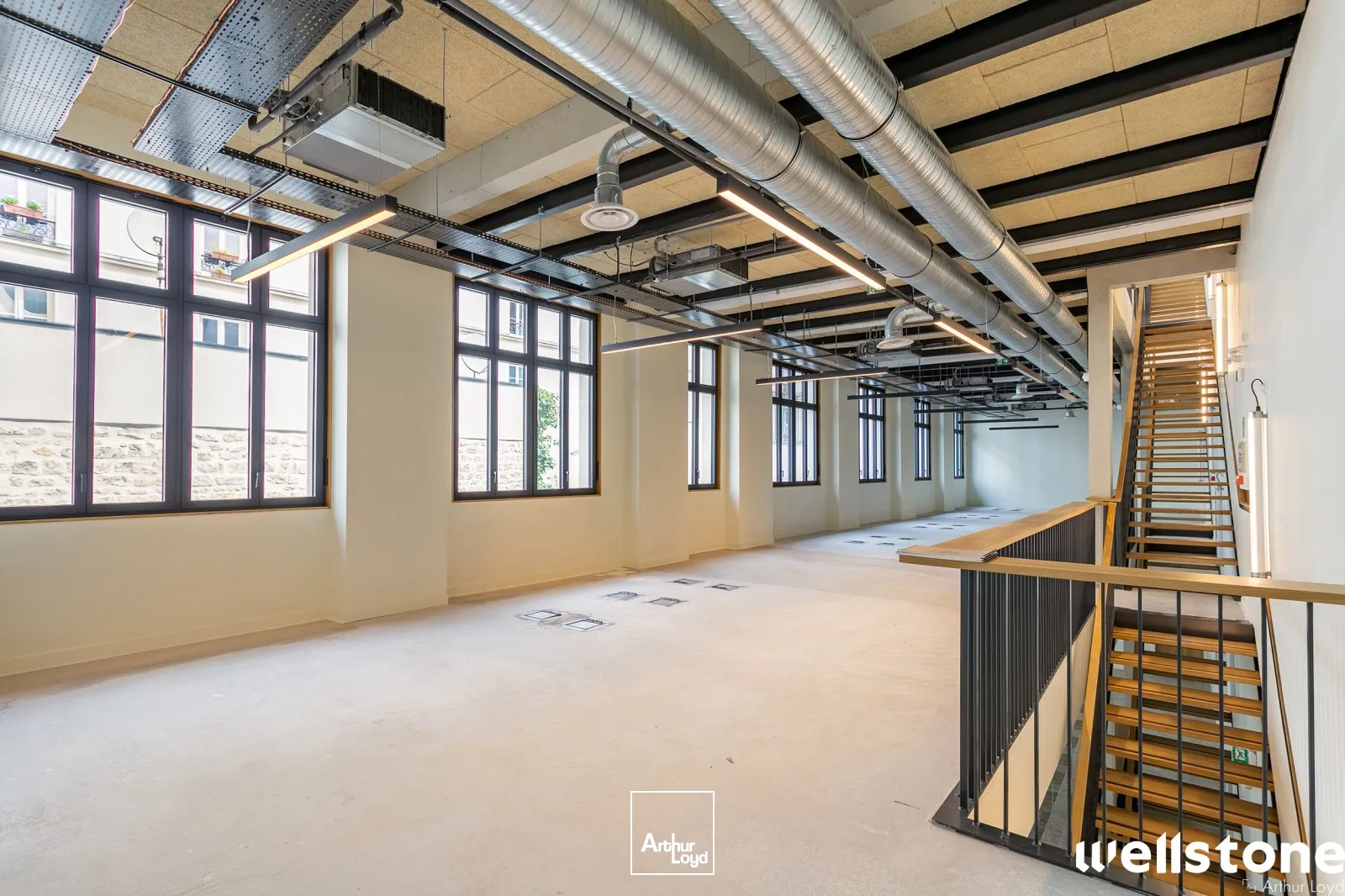 Bureaux à louer à PARIS 75011