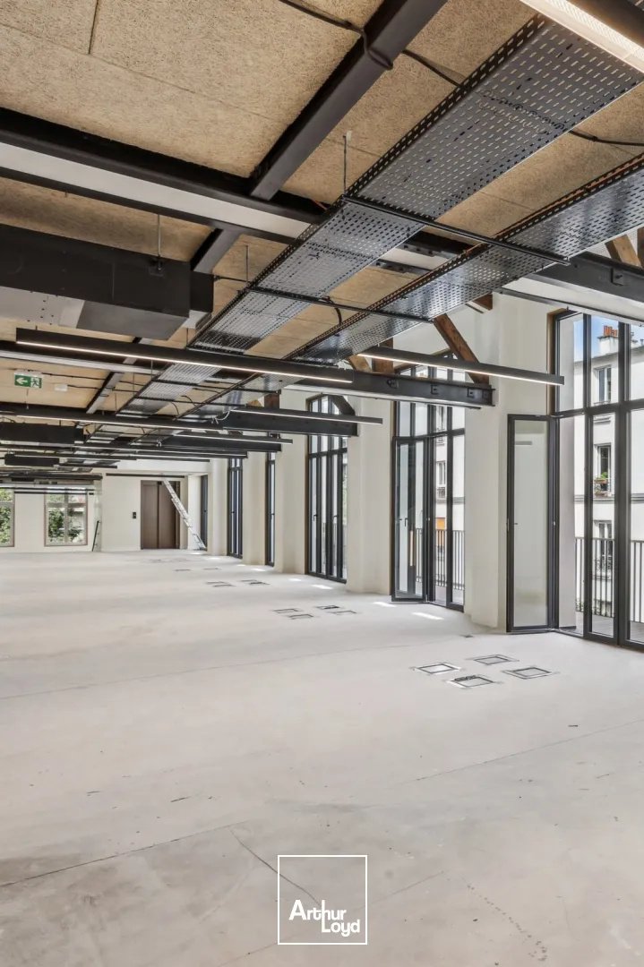 Bureaux à louer à PARIS 75011