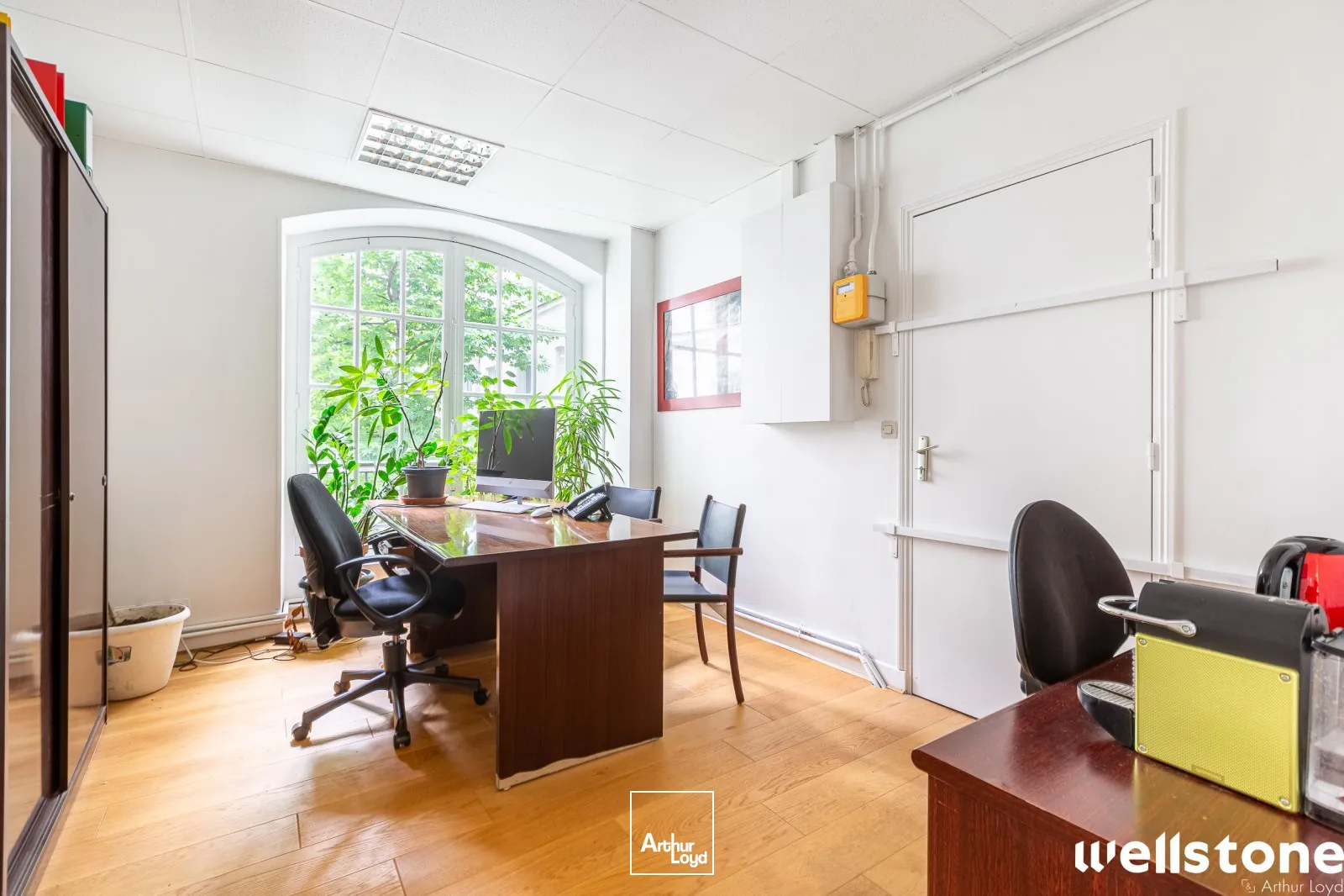 Bureaux à louer à PARIS 75011