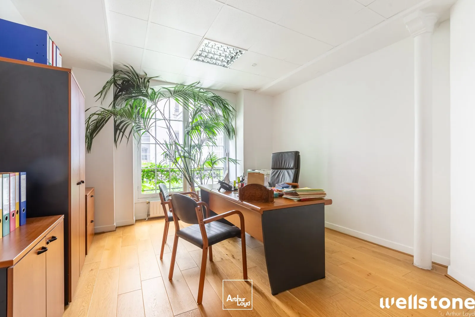 Bureaux à louer à PARIS 75011