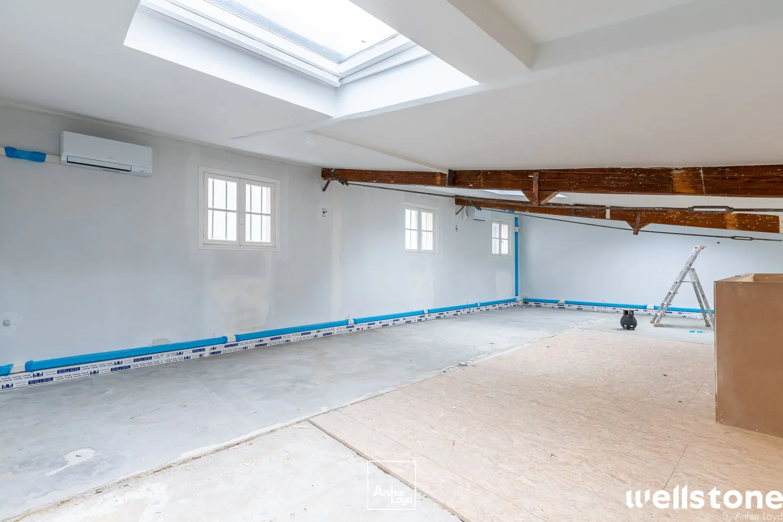 Bureaux à louer à PARIS 75011