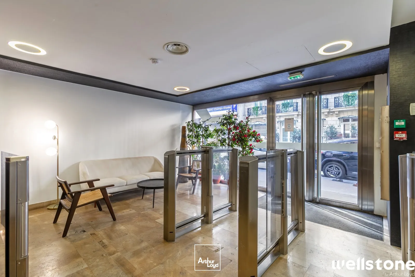 Bureaux à louer à PARIS 75008