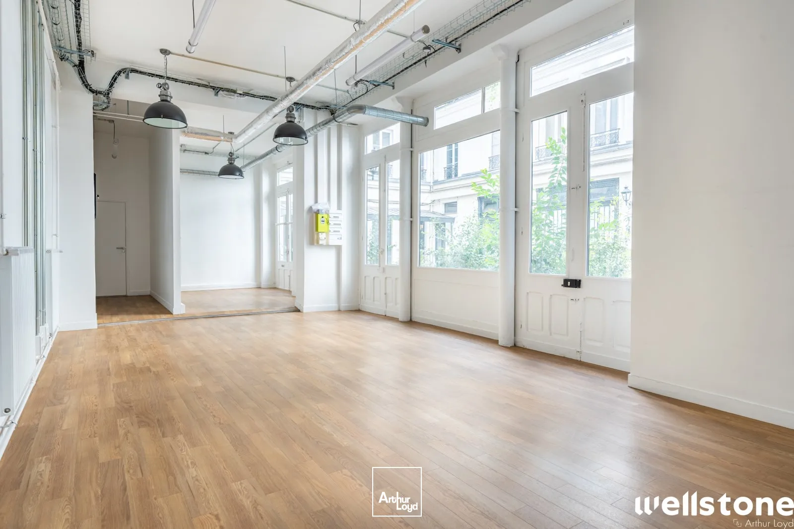 Bureaux a sous-louer à PARIS 75010