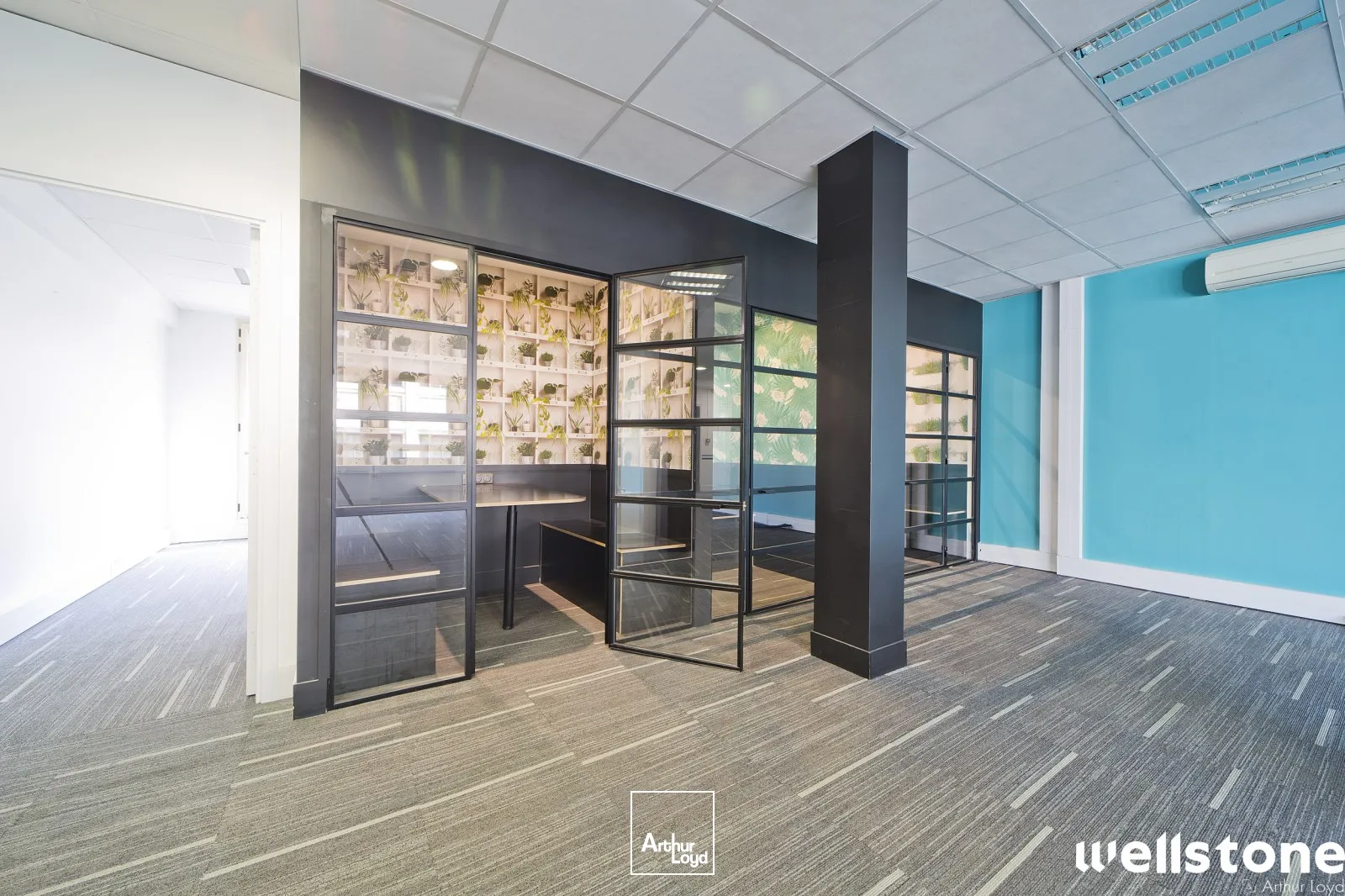 Bureaux à louer à PARIS 75008