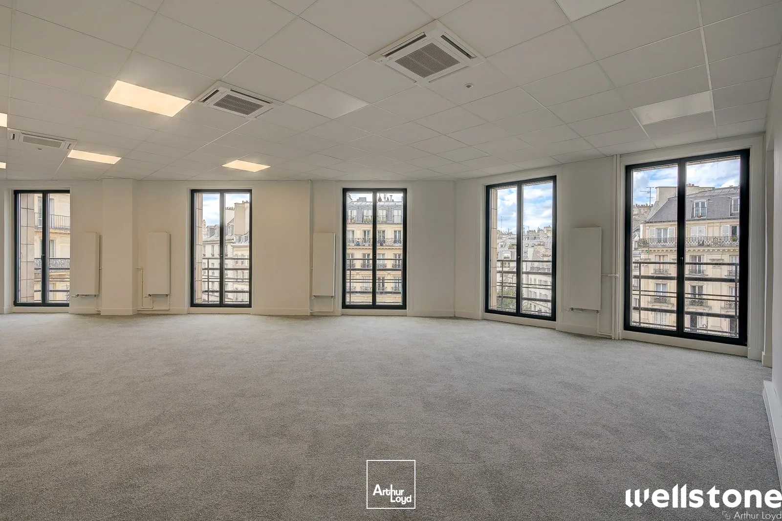 Bureaux à louer à PARIS 75009