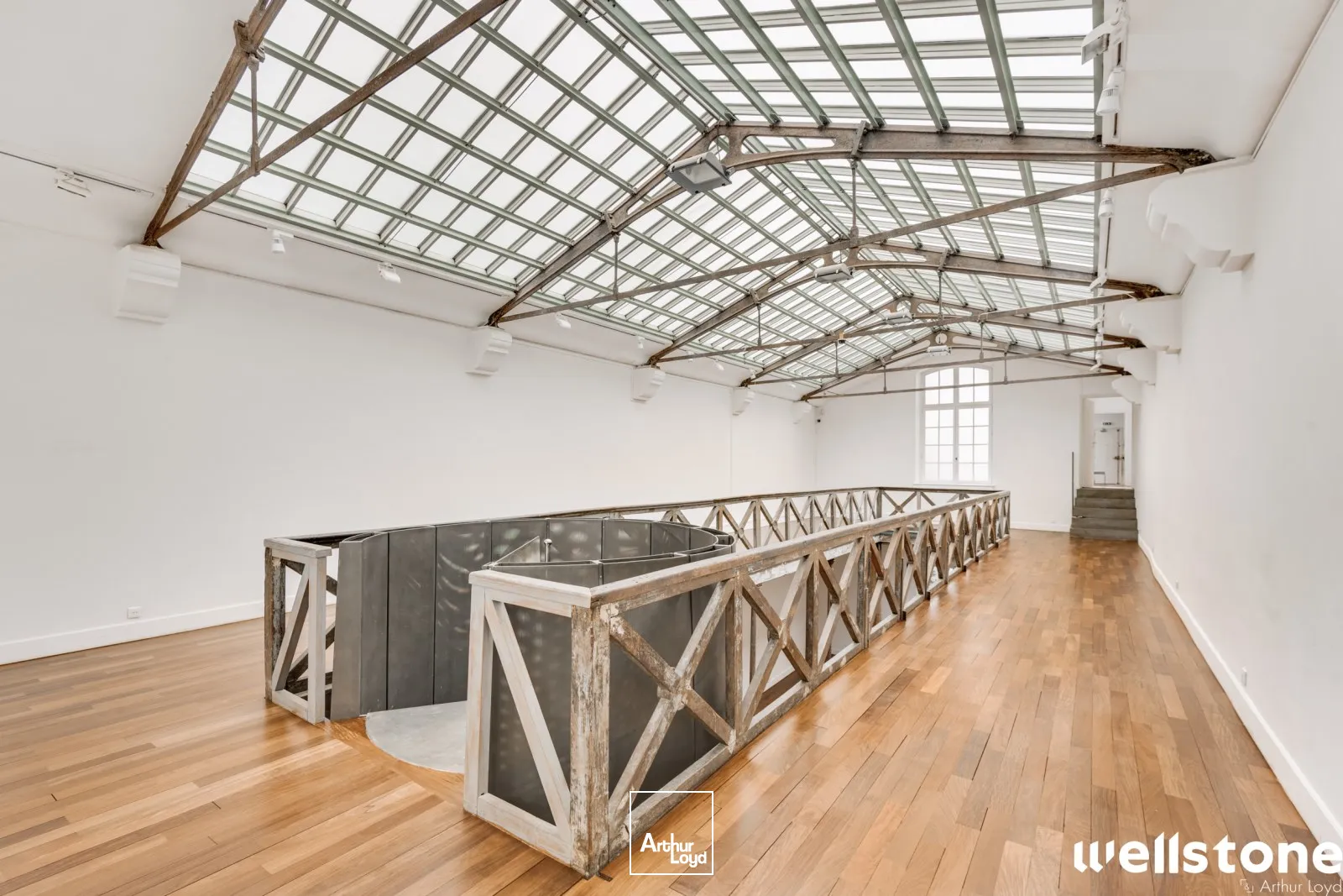 Bureaux à louer à PARIS 75003